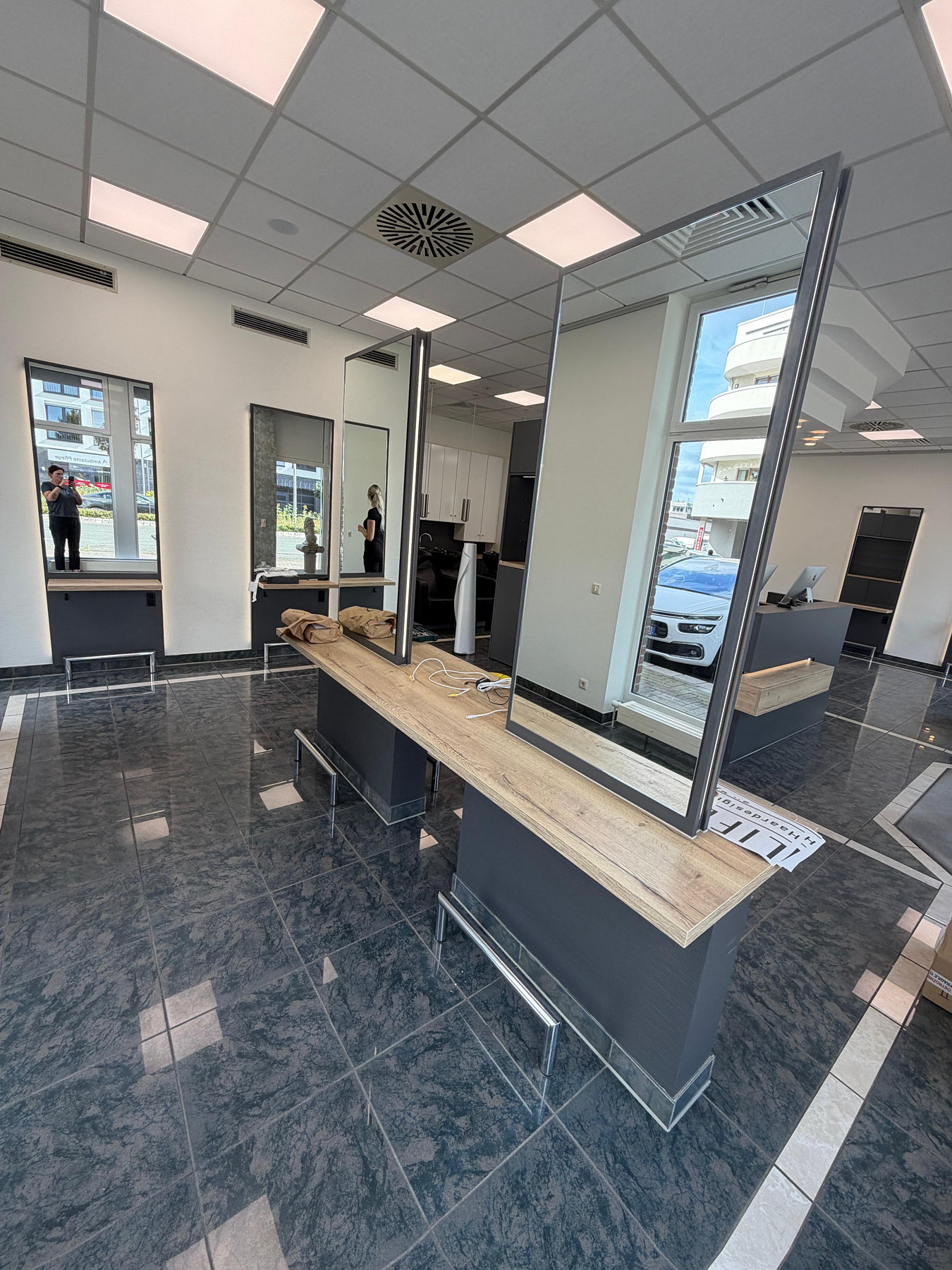 Friseureinrichtung